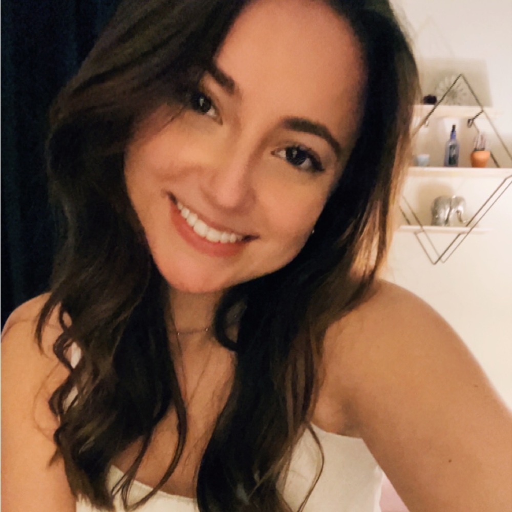 Meet your Posher, Cierra